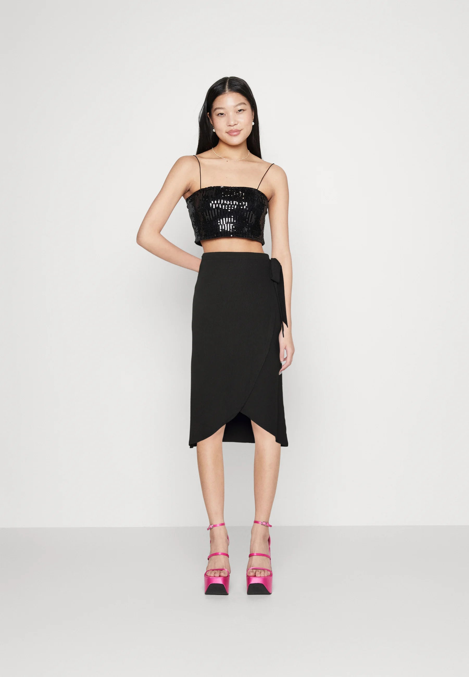 OONAGH WRAP SKIRT (BLACK)